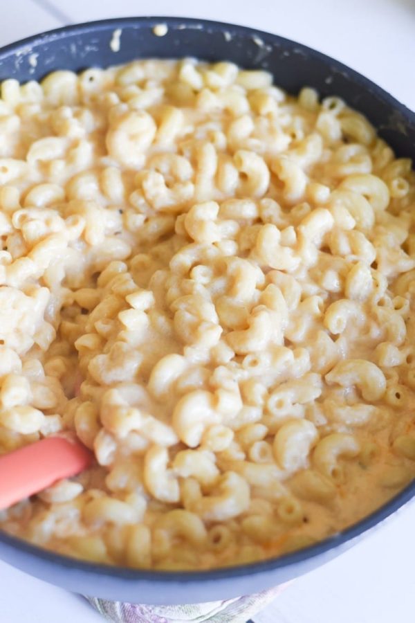 Classic Homemade Macaroni and Cheese