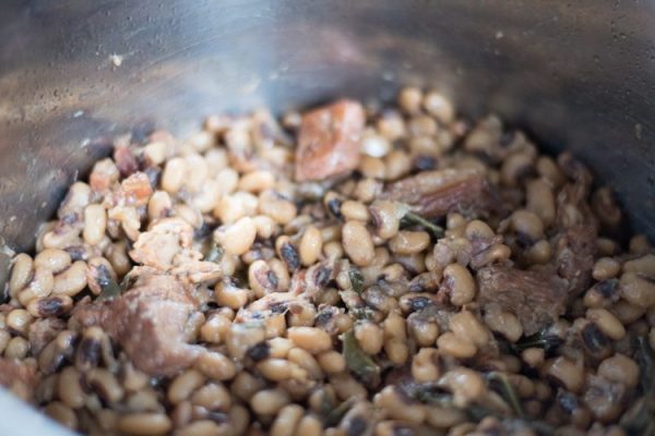 black eyed peas with bacon