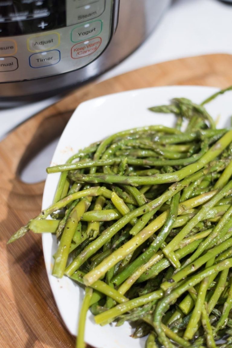 Easy Instant Pot Asparagus with Lemon Butter