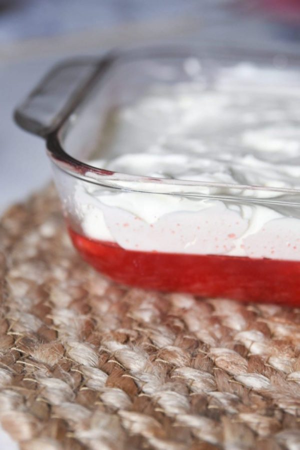 Easy Strawberry Jello Salad