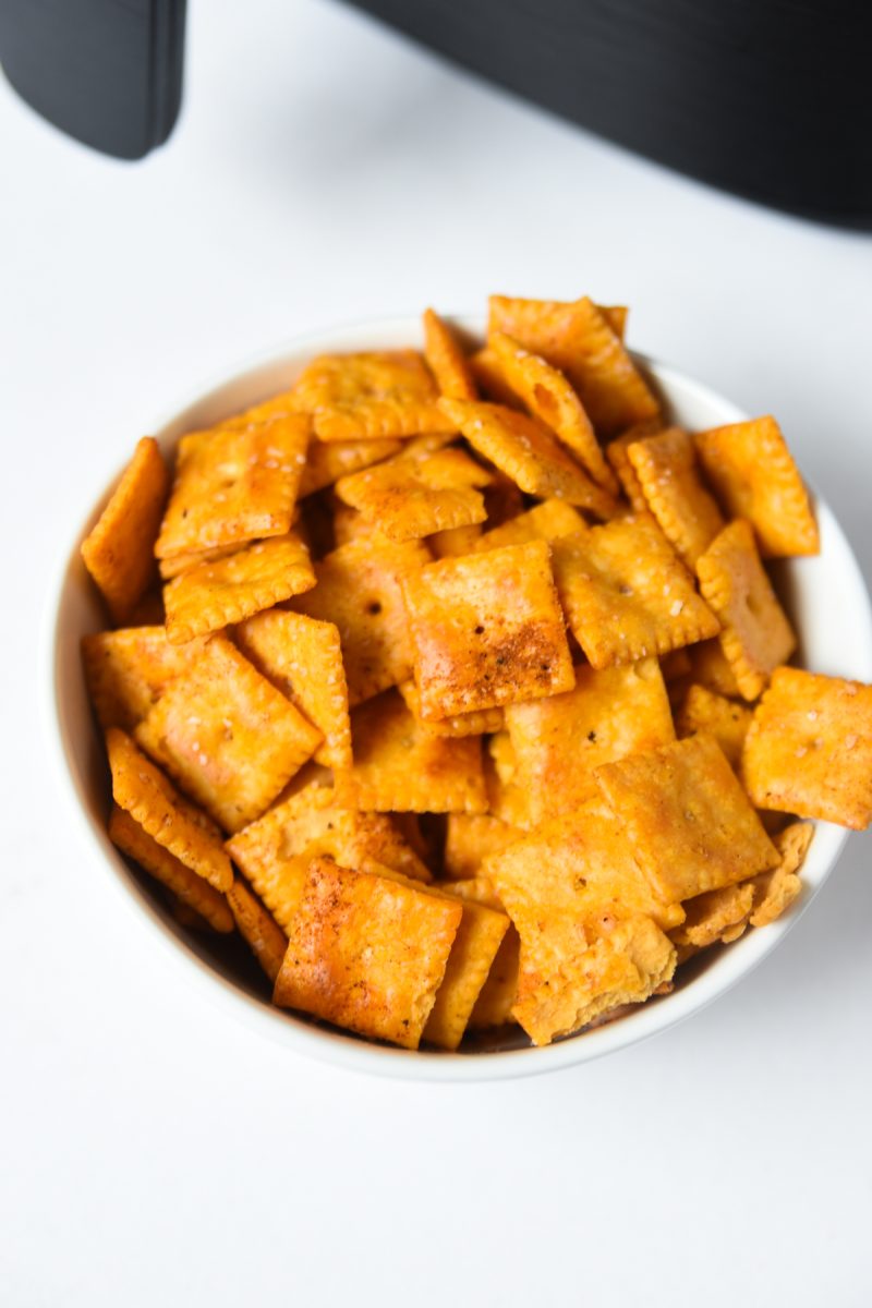 Easy Air Fryer Cheez-its