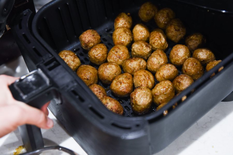 cooked meatballs in air fryer