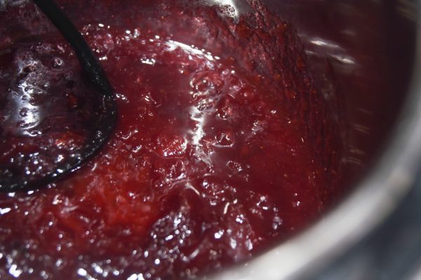 cooked cranberry sauce