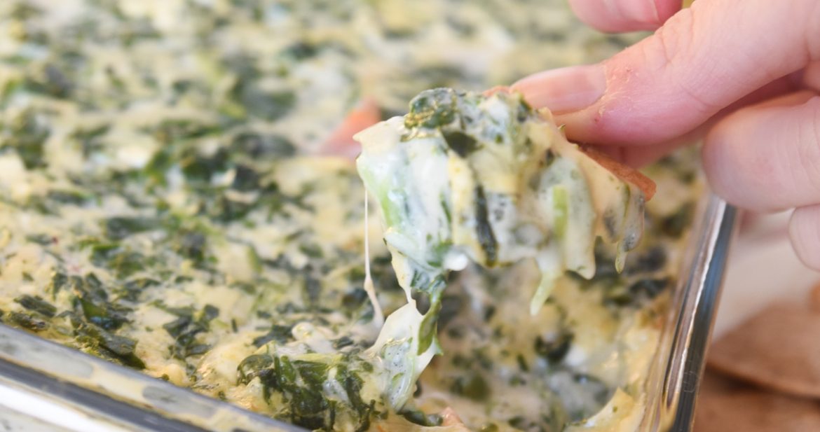 The Best Warm Spinach Artichoke Dip