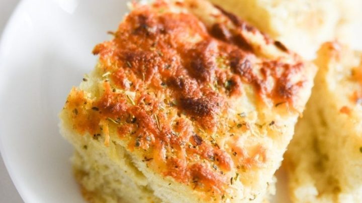 The BEST Little Caesar's Italian Cheese Bread Recipe