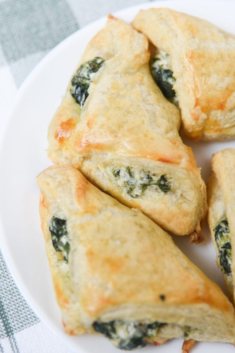 Easy Spinach Puffs Recipe - Kronk Inspired