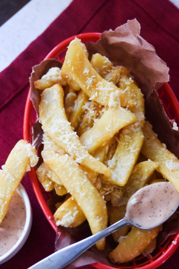 red robin garlic parmesan fries