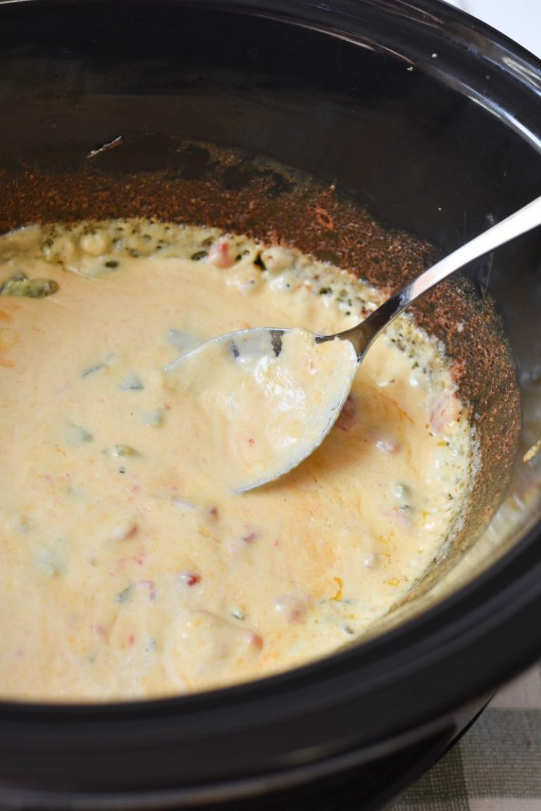 3-Cheese Qdoba Queso Recipe (Copycat)