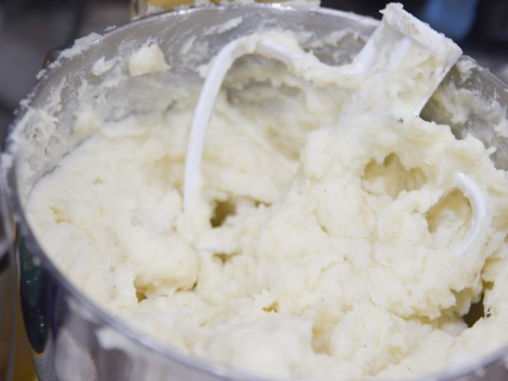 https://simplysidedishes.com/wp-content/uploads/2021/10/kitchen-aid-mashed-potatoes-8-of-13-720x540.jpg