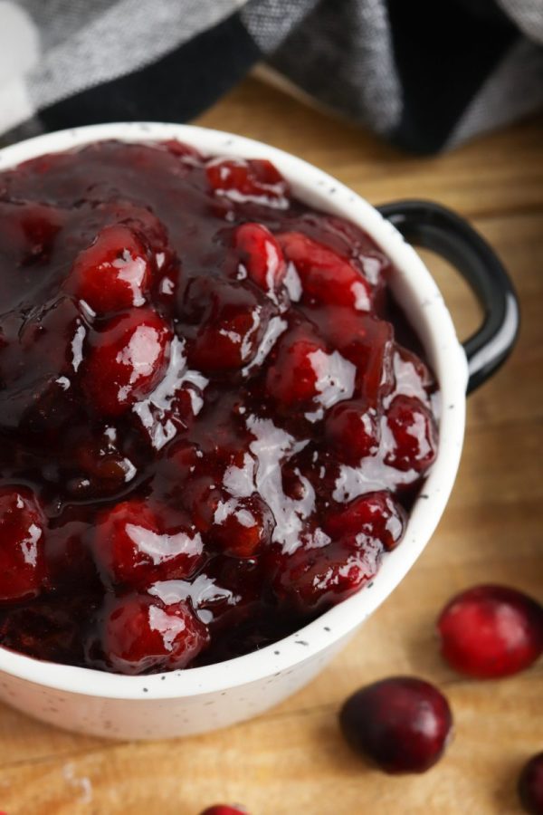 slow cooker cranberry sauce