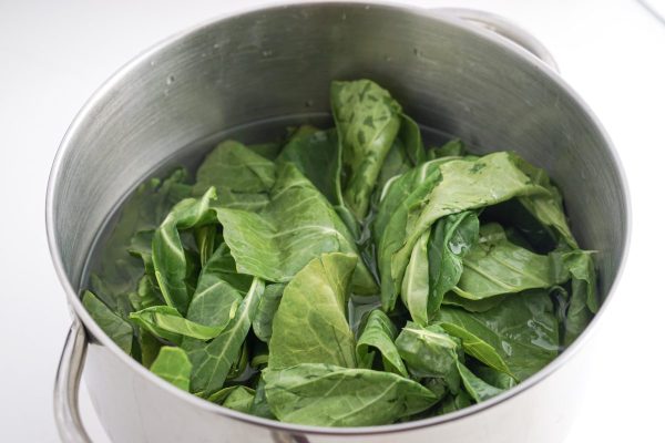 collard greens in pot