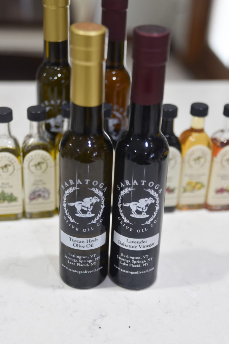 olive oi land balsamic vinegar