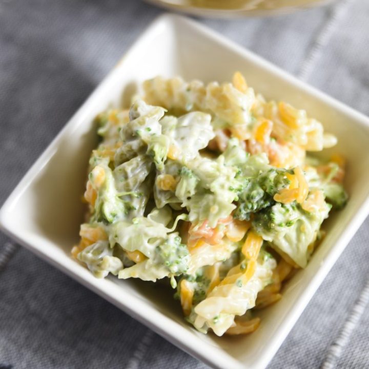 walmart broccoli salad in bowl