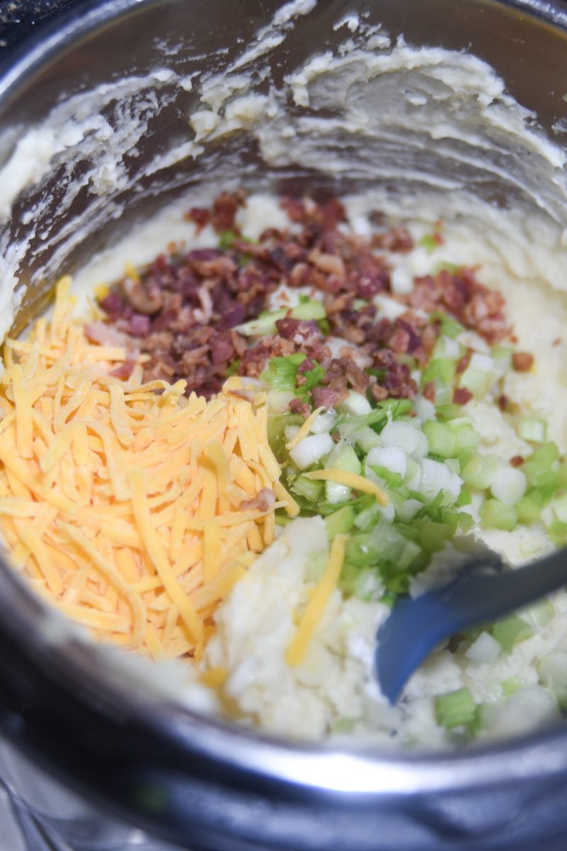 mashed potatoes with ingredients